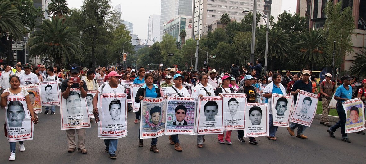 La Oficina de Derechos humanos pide a las autoridades mexicanas toda la información del caso Ayotzinapa